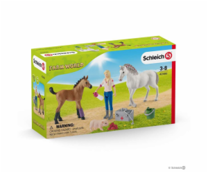 Schleich Farm World       42486 Vet visiting Mare and Foal