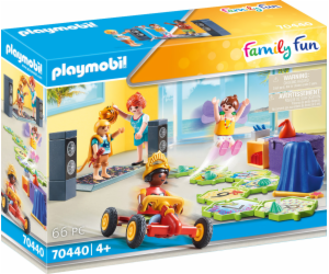 Sada s figurkami dětského klubu Family Fun 70440