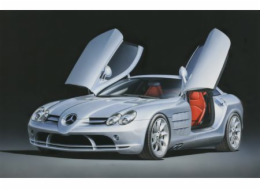 TAMIYA Mercedes-Benz SLR McLaren