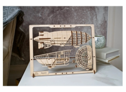 Ugears 2,5D dřevěné mechanické puzzle Vzducholoď Zeppelin