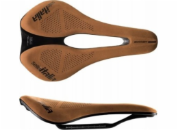 Sedlo Selle Italia SELLE ITALIA NOVUS BOOST EVO KIT CARBONIO, Superflow L (id match L3), Carbon Rail+10mm, Nubuk Line Limited Edition (NOVINKA)